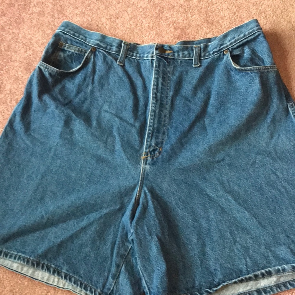 Women’s jean shorts